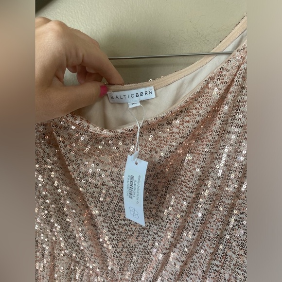 Baltic Born Astrea Sequin One Shoulder Maxi Dress Champagne Rose Color Size XL - Picture 5 of 12